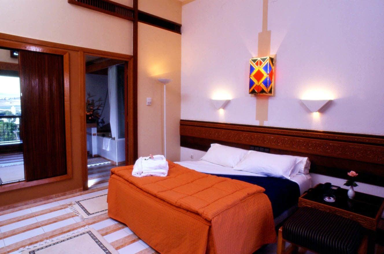 Sidi Harazem Hotel Eksteriør billede