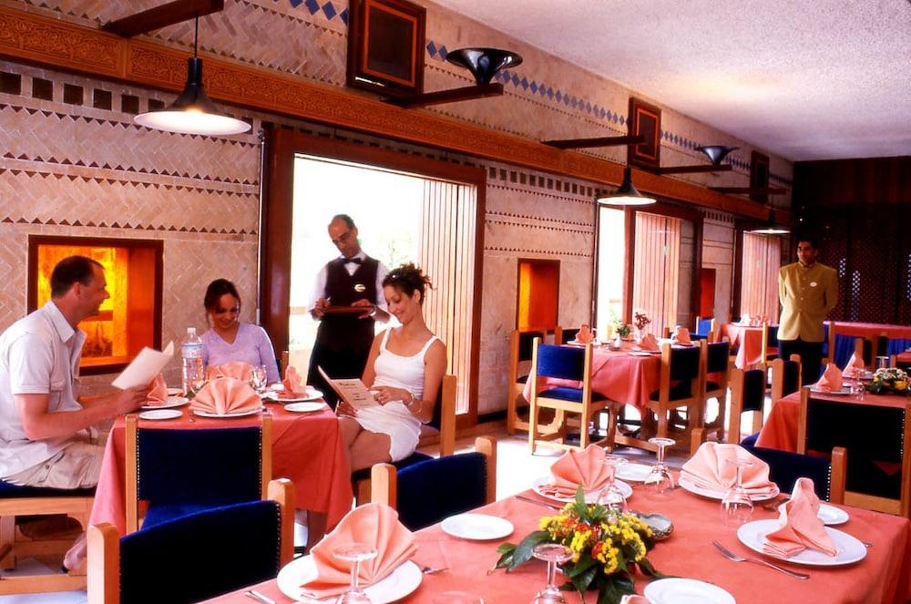 Sidi Harazem Hotel Eksteriør billede