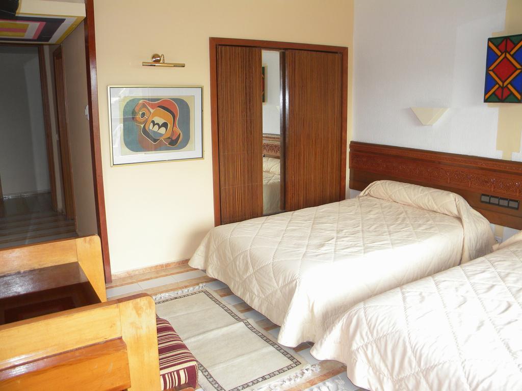 Sidi Harazem Hotel Eksteriør billede