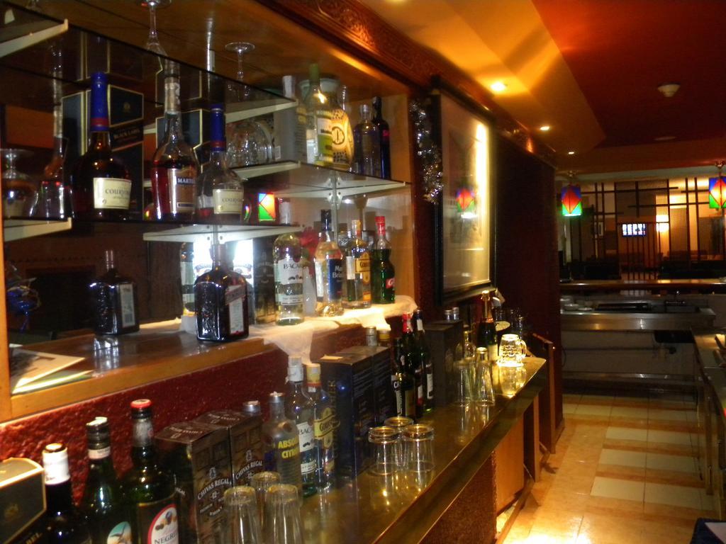 Sidi Harazem Hotel Eksteriør billede