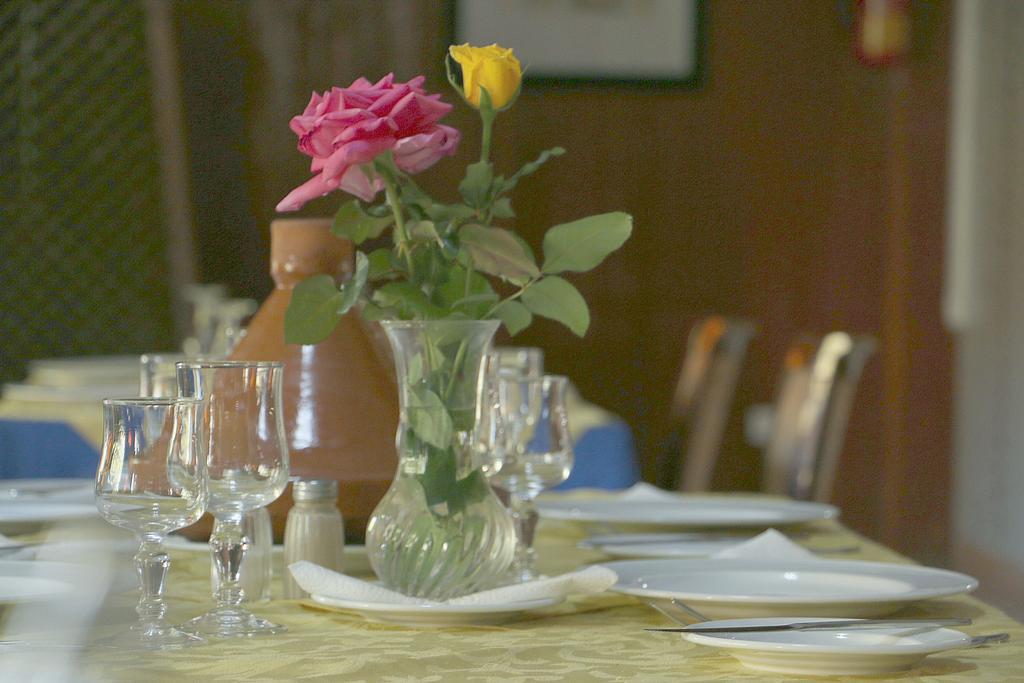 Sidi Harazem Hotel Eksteriør billede